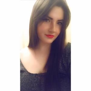 Meet your Posher, Hillary